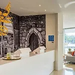 Tryp By Wyndham ليريا