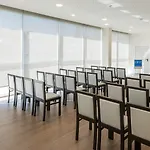 Tryp By Wyndham ليريا