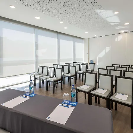 Tryp By Wyndham 호텔 4*