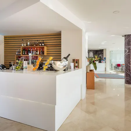 호텔 Tryp By Wyndham