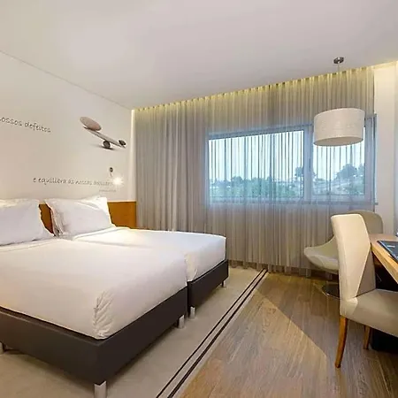 Tryp By Wyndham Отель