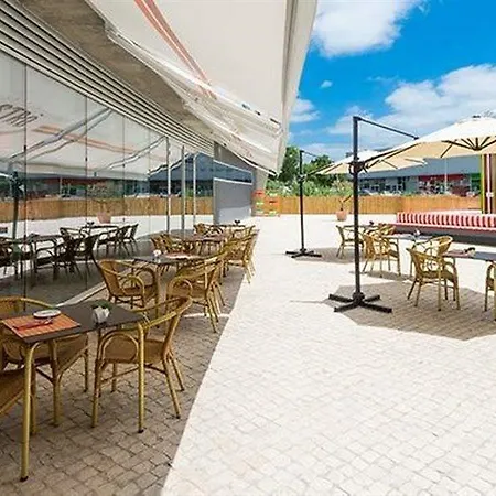 호텔 Tryp By Wyndham 4*