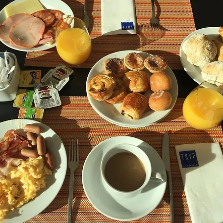 Tryp By Wyndham Hotel