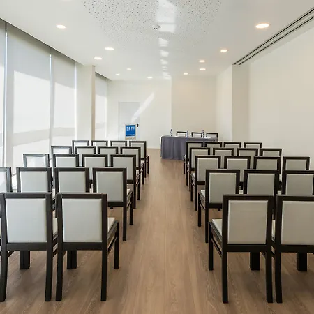 Tryp By Wyndham 레이리아