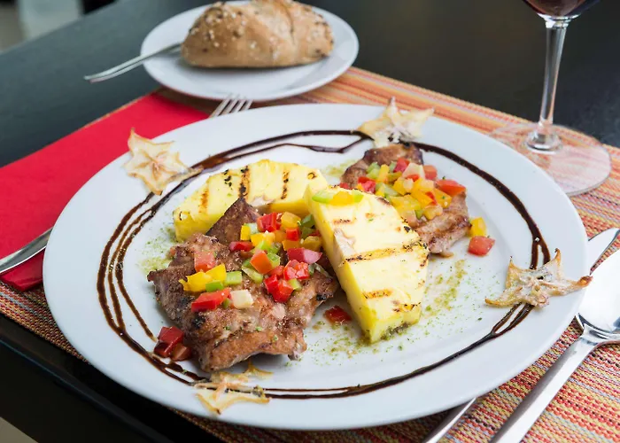 ホテル Tryp By Wyndham 4*