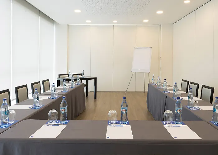 Tryp By Wyndham 4* レイリア